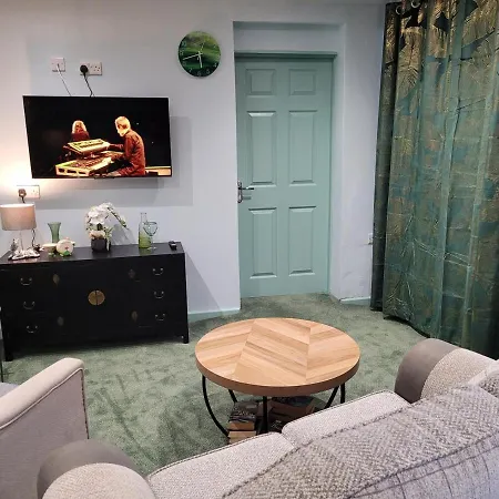 Apartment No 25, Guisborough, Ground Floor For 2 *