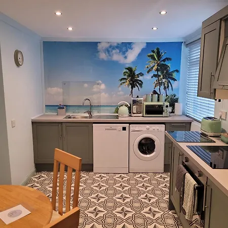 No 25, Guisborough, Ground Floor For 2 *